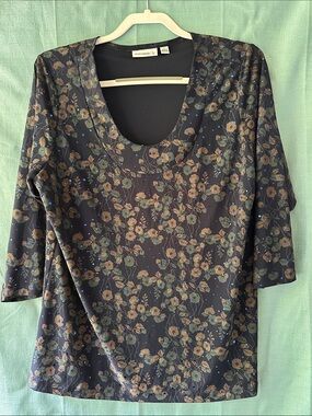 Susan Graver Liquid Knit Sparkle Top L